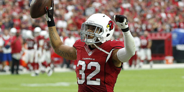 Arizona Cardinals free safety Tyrann Mathieu (32) celebrates his second interception of the game ag...