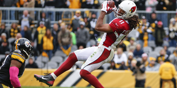 Arizona Cardinals wide receiver Larry Fitzgerald (11) makes a catch in the second half of an NFL fo...