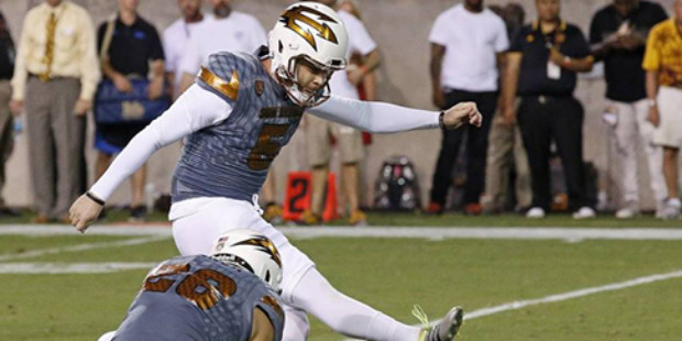 Arizona State's Zane Gonzalez connects for a field goal from the hold of Matt Haack (26) during the...