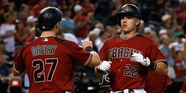 Arizona Diamondbacks' Jake Lamb (22) celebrates his two-run home run against the Chicago White Sox ...