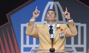 Thanking Kurt Warner, Cardinals buy full-page ad in Arizona Republic
