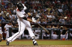D-backs' J.D. Martinez ties NL record with 16 home runs in September