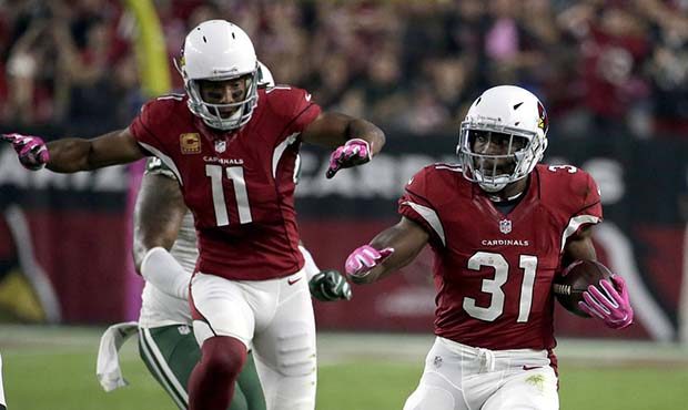 Arizona Cardinals running back David Johnson (31) runs for a touchdown against the New York Jets as...