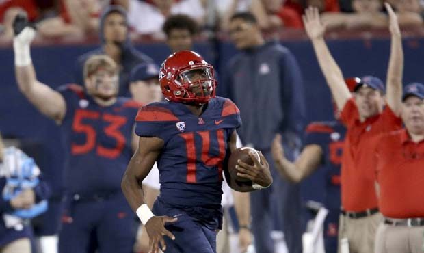 (Kelly Presnell/Arizona Daily Star via AP)...