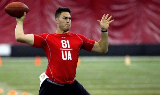 Related Cardinals trading for Jaguars TE Hunter LongReport: Cardinals waive OT Christian JonesCardi...