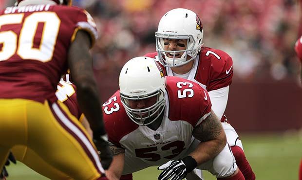 Arizona Cardinals center A.Q. Shipley (53) waits to snap the ball to quarterback Blaine Gabbert (7)...