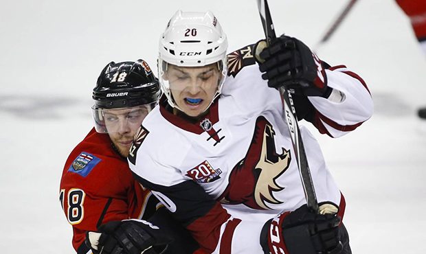 (Jeff McIntosh/The Canadian Press via AP)...
