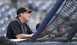 D-backs hitting coach Magadan, GM Hazen discuss team's hitting approach