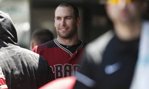 Paul Goldschmidt sets D-backs' record with 10th straight base reached