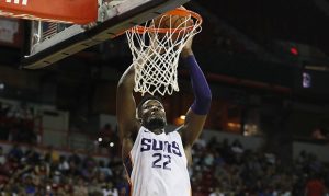 Ayton gets double-team treatment, other Suns step up in Vegas opener