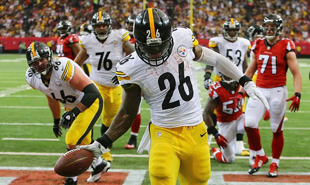 (AP Photo/Atlanta Journal-Constitution, Curtis Compton)...