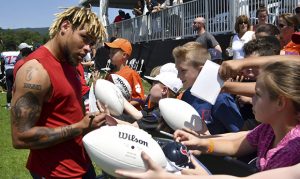 Former Cardinal Tyrann Mathieu continues charity work in East Valley