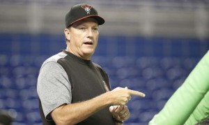 Diamondbacks mutually split with hitting coach Dave Magadan