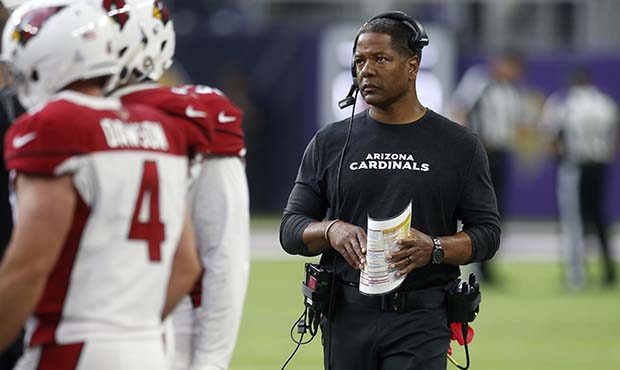 (AP Photo/Jim Mone)...