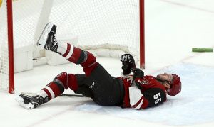 Jason Demers out for season after suffering knee injury