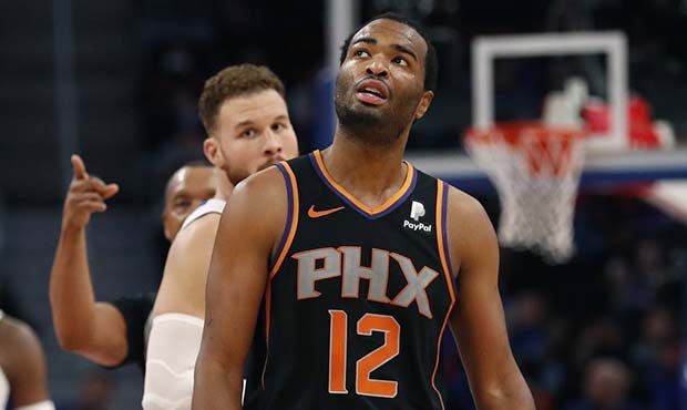 (AP Photo/Carlos Osorio)...