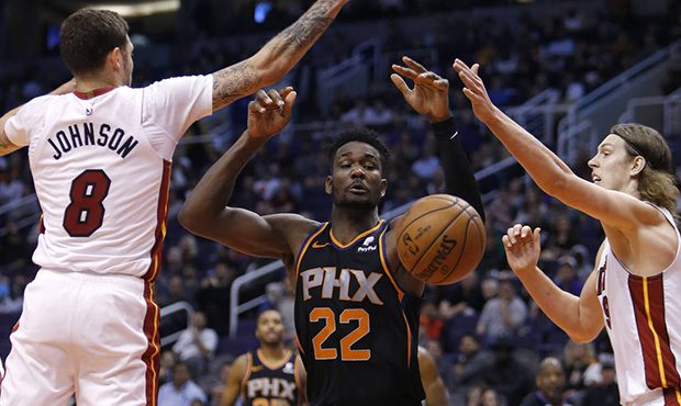 (AP Photo/Rick Scuteri)...