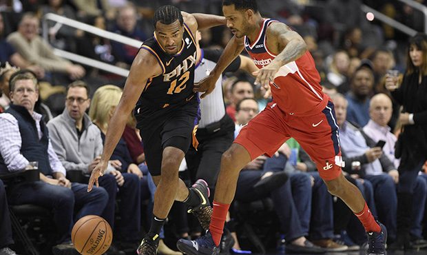 (AP Photo/Nick Wass)...