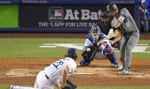 D-backs fans aren't handling A.J. Pollock to the Dodgers very well
