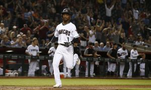 D-backs CF Jarrod Dyson will receive MRI for discomfort in midsection