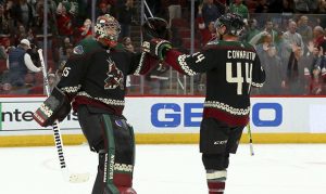 Arizona Coyotes end losing streak, ignite power play in win vs. Stars