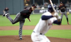 Zack Greinke to report to Diamondbacks camp late