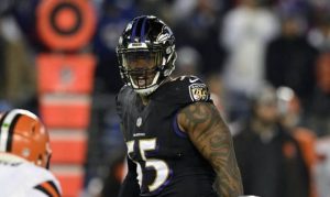 Arizona Cardinals sign FA pass rusher Terrell Suggs