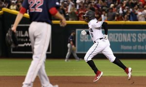 Despite loss of personnel, Diamondbacks offense starts strong