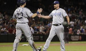 D-backs offense goes silent, posts 19 straight outs to end game vs. Padres