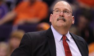 Phoenix Suns to hire Jeff Bower as senior VP of basketball operations