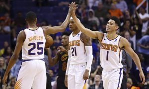 Booker notches another double-double, Suns snap 6-game losing streak