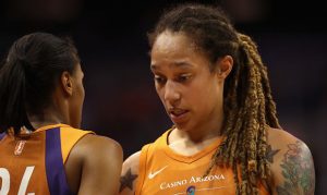 Phoenix Mercury drop season opener to Seattle Storm