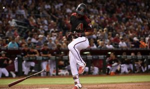 Jarrod Dyson exits D-backs game due to left hand contusion