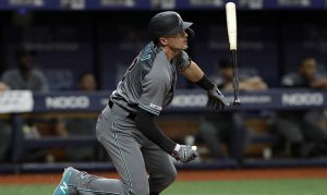 D-backs' Nick Ahmed exits game against Toronto with foot injury