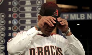 D-backs sign 1st-round pick pitcher Brennan Malone