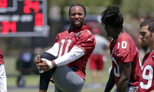 Cardinals hope to help Larry Fitzgerald as much as he helps them