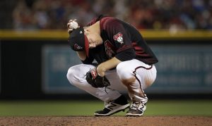 D-backs' bullpen squanders Zack Greinke's outing in loss to Brewers