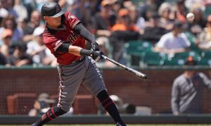D-backs recall INF Ildemaro Vargas, option RHP Bo Takahashi to Double-A