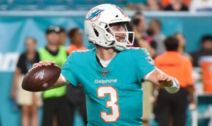 Ryan Fitzpatrick will start for Dolphins over former Cardinals QB Josh Rosen