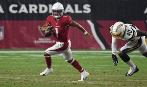 Kyler Murray looked poised, under control in first Cardinals action
