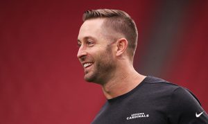 Cardinals' Kliff Kingsbury continues saying right things to support players