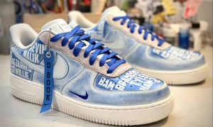 Kentucky's John Calipari wears customized Devin Booker shoes
