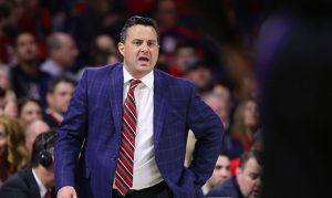 Arizona ranked No. 19, Kentucky No. 1 in latest basketball Top 25