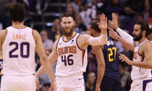 Suns GM James Jones: Center Aron Baynes 'enjoys the combat'