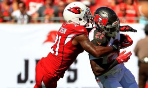 Cardinals CB Patrick Peterson injures calf in loss at Buccaneers