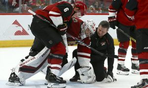 Coyotes G Darcy Kuemper listed as week to week with lower body injury