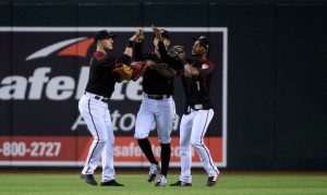 Hazen: More work to be done for D-backs after Bumgarner signing