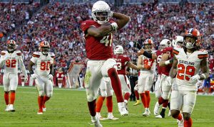 RB Kenyan Drake signs 1-year transition tender with Cardinals