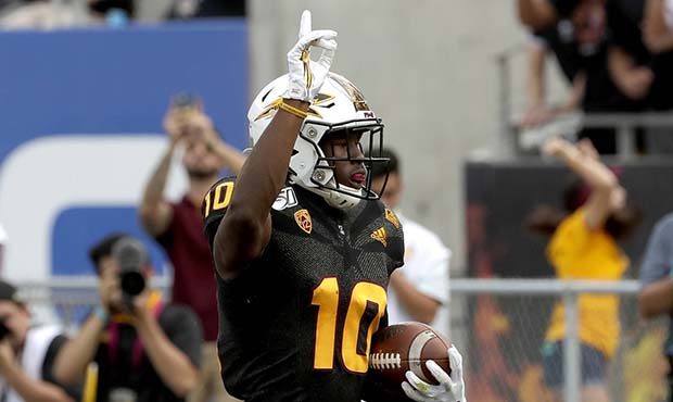 Arizona State wide receiver Kyle Williams (10) celebrates his touchdown against Southern California...