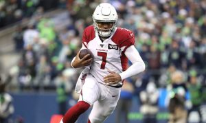 Arizona Cardinals re-sign backup quarterback Brett Hundley
